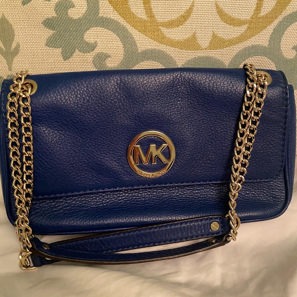 Michael Kors medium blue bag